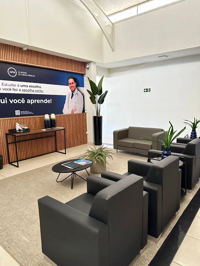 Recepção da APM Cursos Médicos